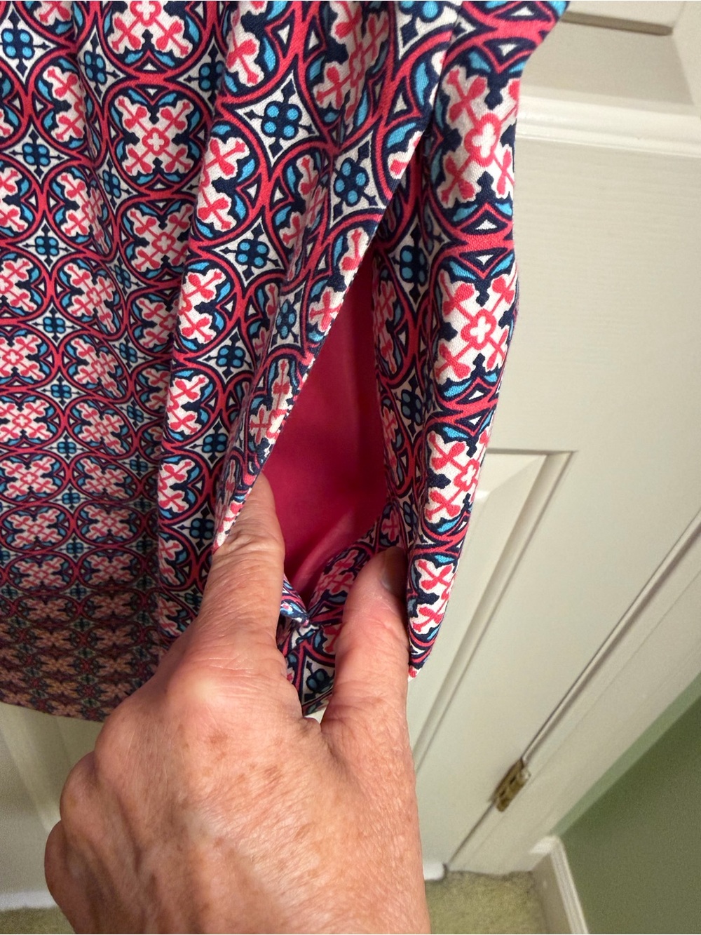 Brooks Brothers Pink and Navy Sleeveless Midi Dress - Picture 4 of 4